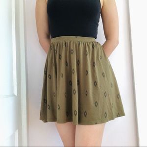 Old Navy Olive Green Patterned Mini Skirt